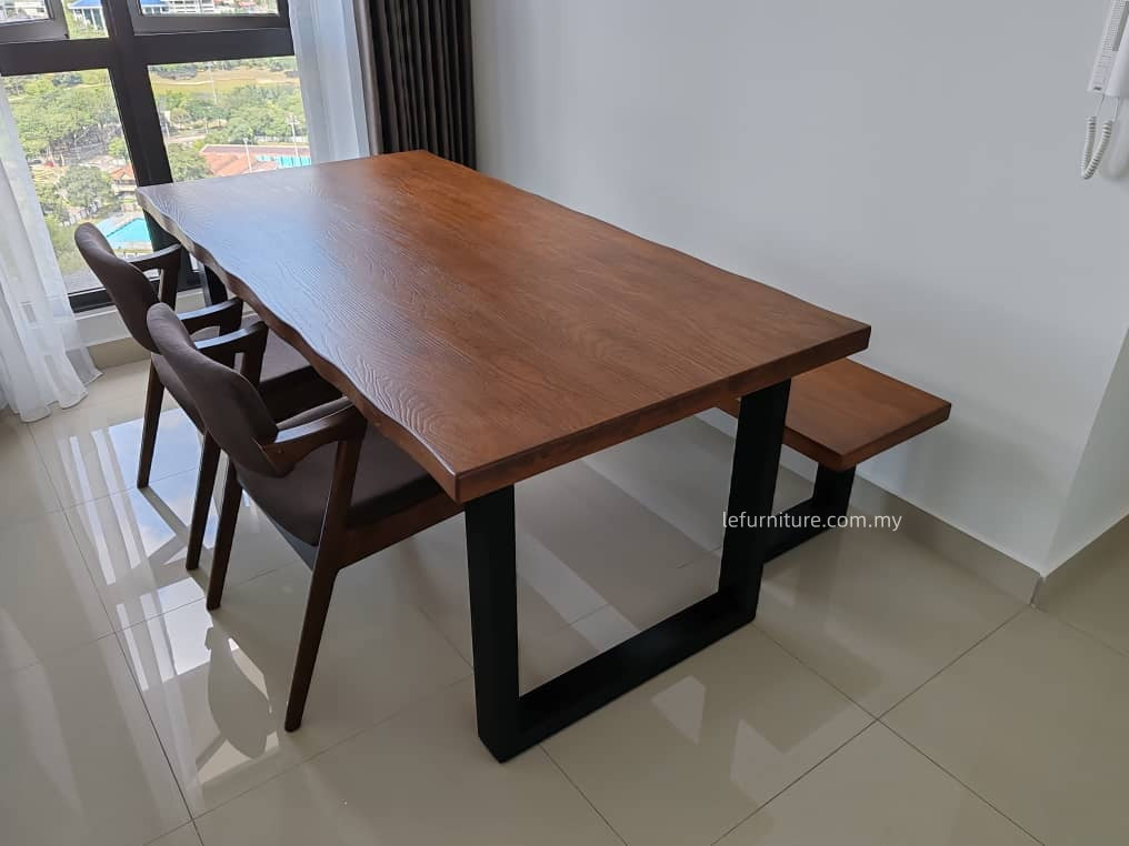 Bion Table (Rubberwood)